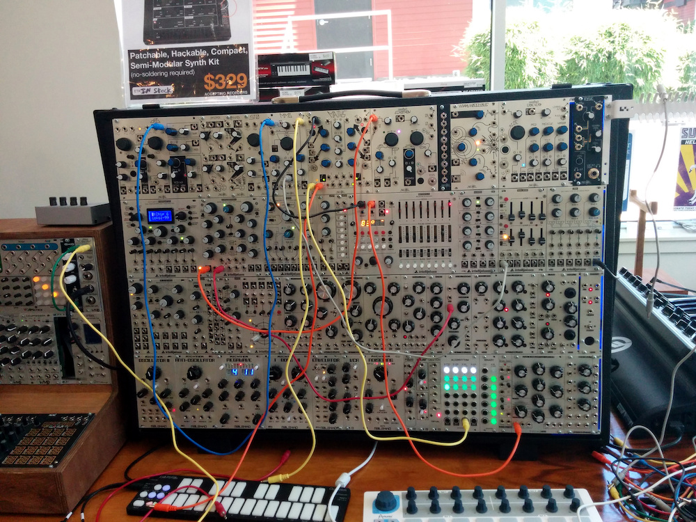 Modular Synthesis- The Most Powerful Synthesizers Ever_2