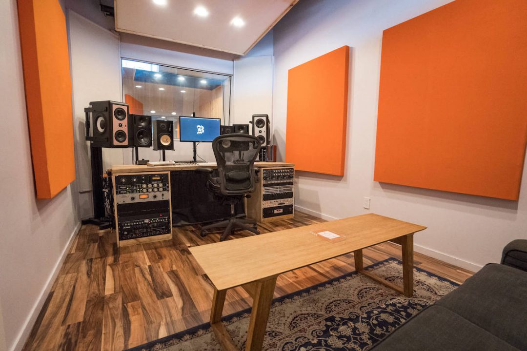 Everything You Should Know About Booking Studio Time