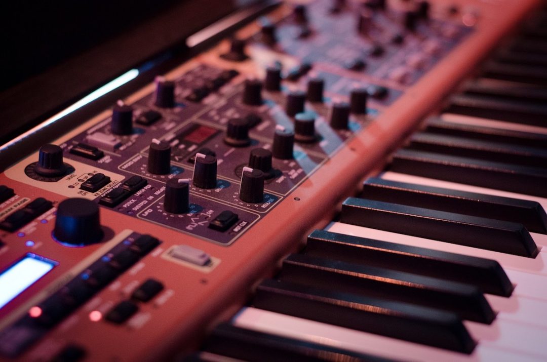 What is a Synthesizer? A Comprehensive Guide - Produce Like A Pro