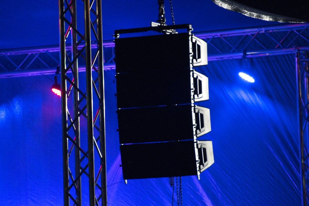 kennis genezen Elektrisch The Best Portable PA System for Live Music [2023 Guide] - Produce Like A Pro