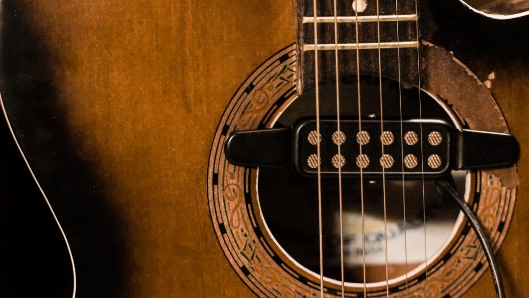 The 6 Best Sounding Guitar Soundhole Pickups for Live Performance